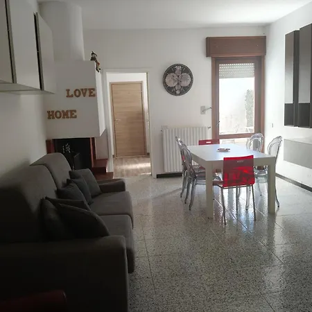 Appartamento Azzurra Apartment *